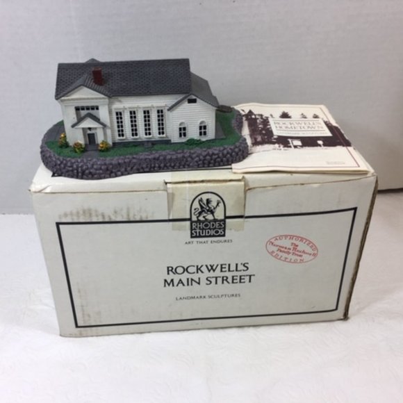 Norman Rockwell's Main Street Art Landmark Sculptures The Town Hall #82286 VTG - Picture 5 of 12